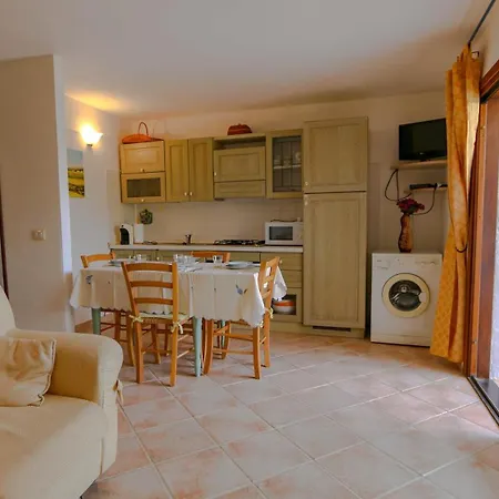 Porta Del Vento 1 Apartment *